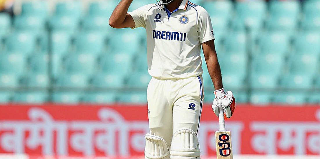 অ্যাডিলেডে সাউথ অস্ট্রেলিয়ার শিরোপা-অভিযাত্রায় চিড়: কুইন্সল্যান্ডের নতুন বলের জাদু