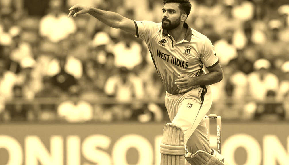 মুকুট নয়, বোঝা: হারমানপ্রীতের পদত্যাগ ভারতীয় মহিলা ক্রিকেটকে যা শেখাল
